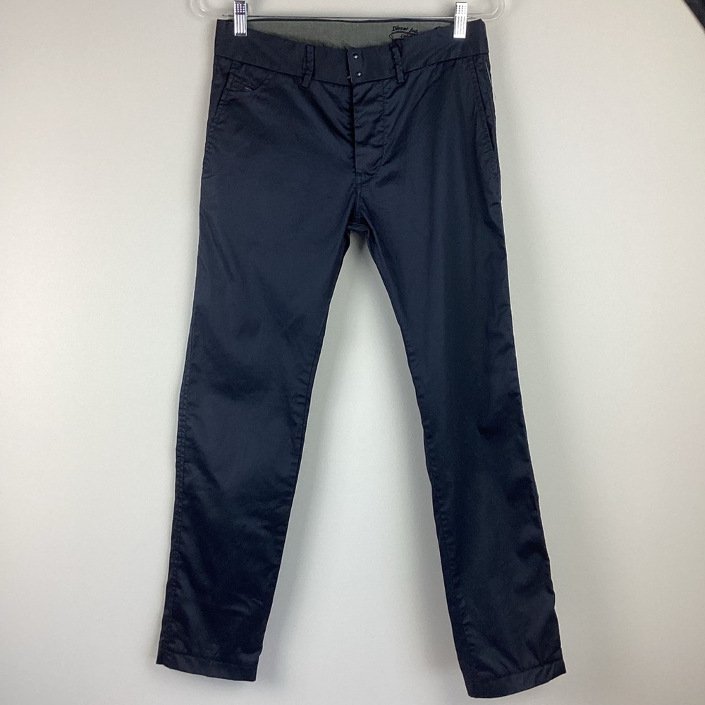 NWT Diesel Men’s Midnight Blue Chino Trousers | 28